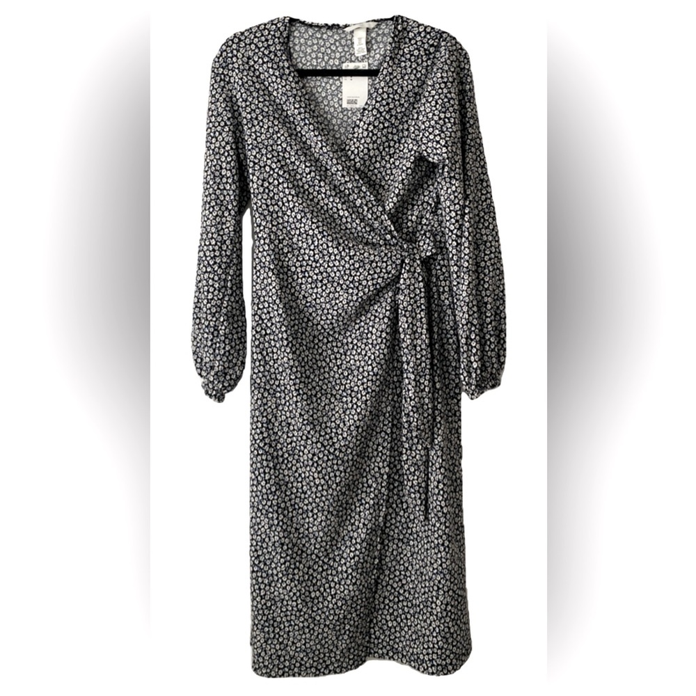 H&M black and white floral dress. Brand new. Size M